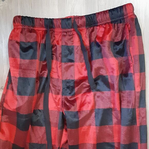 Men's KHOMBU red plaid polyester pajama pants sz M elastic waist pockets - Picture 3 of 4
